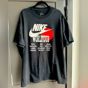 Nike Men’s Tshirt